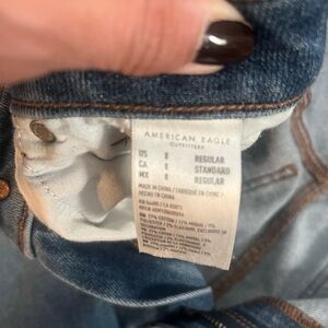 American Eagle mom jeans